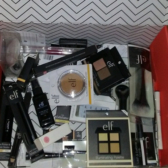 elf Mystery Box *READ* - Picture 2 of 4